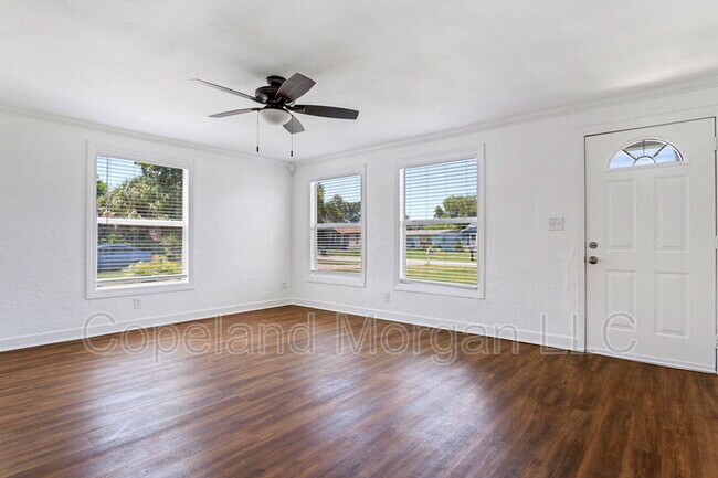 Foto del edificio - 4636 Fairfield Ave S