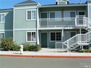 Building Photo - 1501 La Esplanada Pl