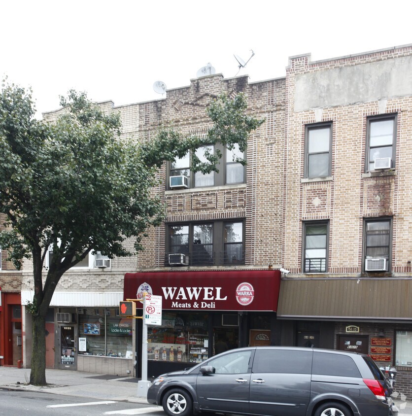 Primary Photo - 68-33 Fresh Pond Rd