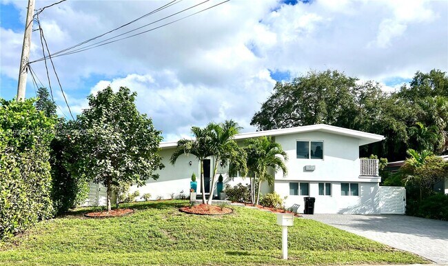 Foto del edificio - 2536 Flamingo Ln