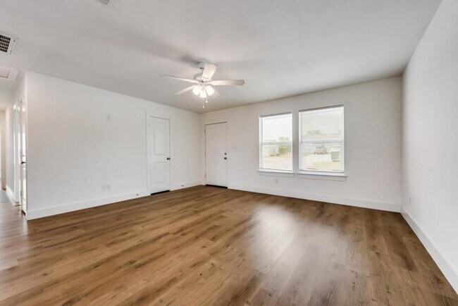 Foto del edificio - 140 PR 4218 Unit 200 Decatur, Tx. 76234