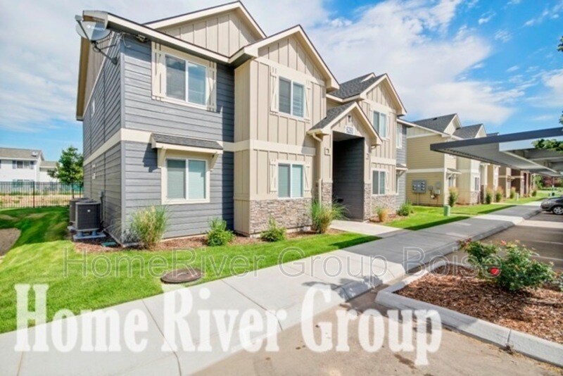 Primary Photo - 6704 W Colehaven Dr