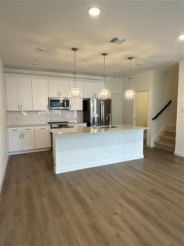 Building Photo - 7621 Dakota Dr