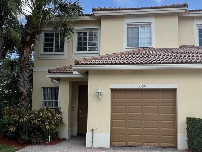 Foto del edificio - 3306 NW 31st Terrace