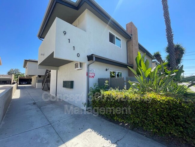 Building Photo - 9110 Hall Rd