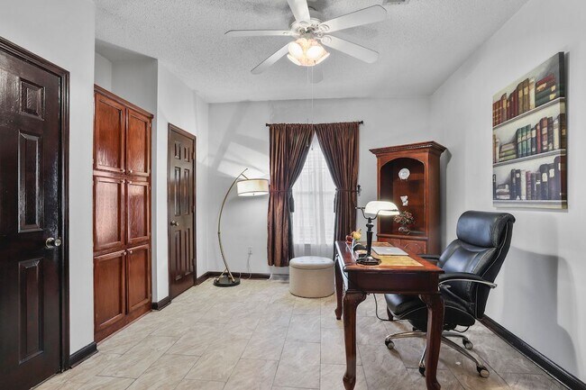 Foto del edificio - 38389 Oakleigh Ln