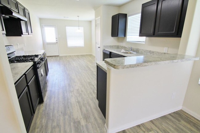 Foto del edificio - 22 Santa Barbara Dr