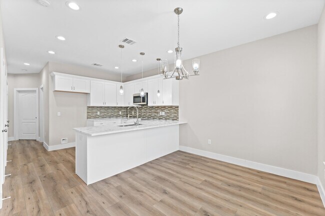 Foto del edificio - 4511 Reed Rd