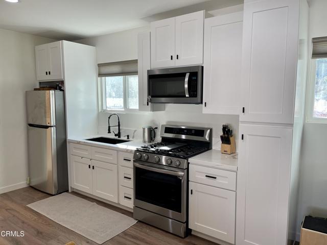 Building Photo - 8882 N Ventura Ave