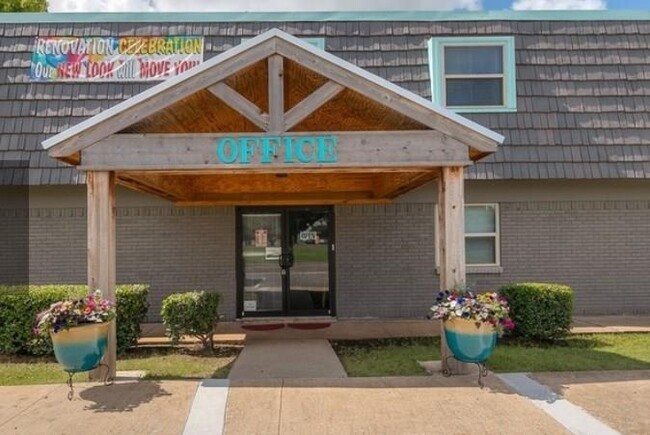 Foto del edificio - 2100 NW 47th St