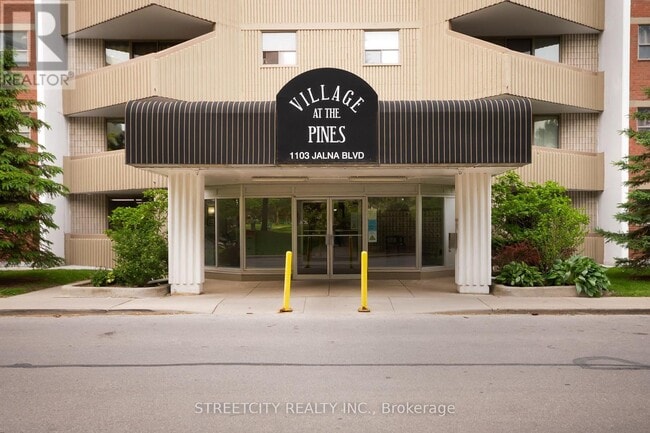 Building Photo - 1103-1103 Jalna Blvd