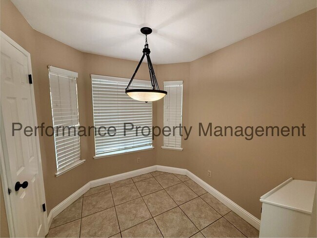 Foto del edificio - Beautiful 3 Bed/2 Bath Home in Fresno w/ RBP & $0 Deposit Option