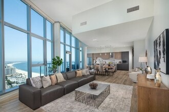 Building Photo - Shoreline Gateway