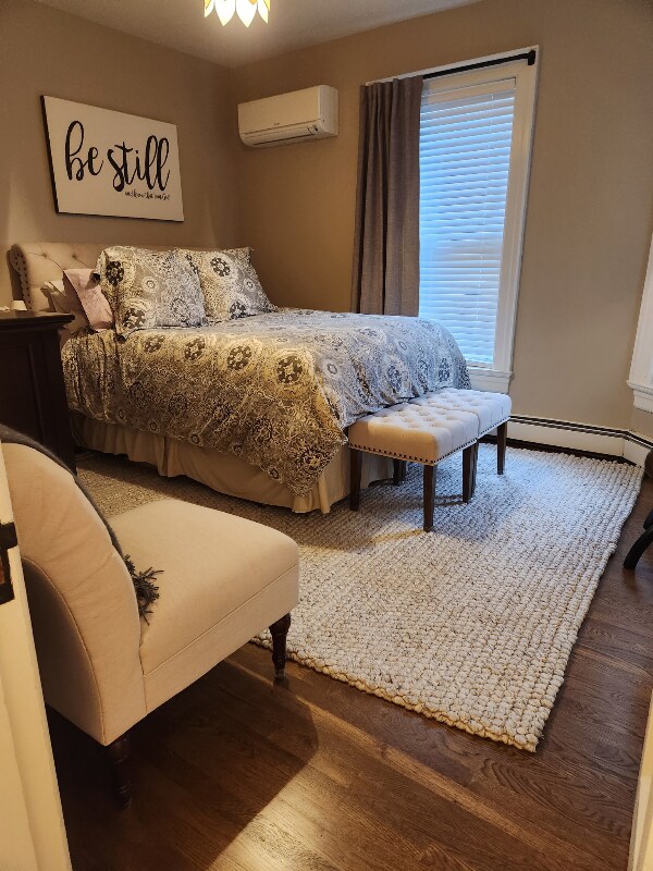 Foto del edificio - 593 Laurel Ave