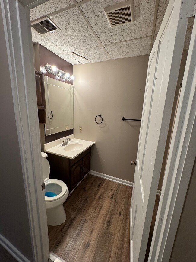 Building Photo - 3910 William Flynn Hwy