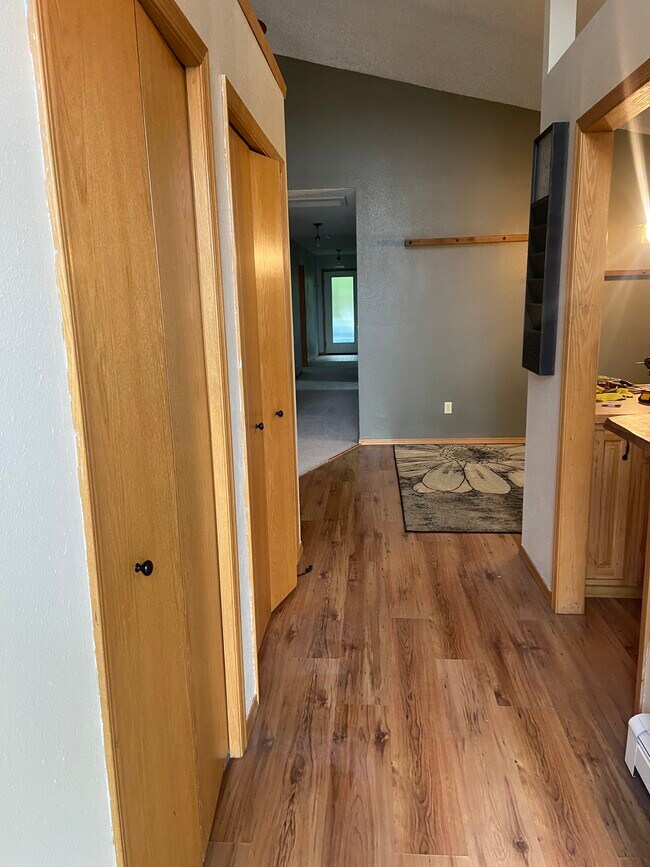 Foto del edificio - 4945 De Armoun Rd