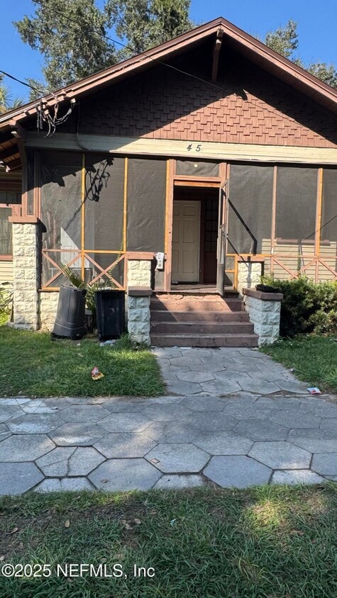 Foto principal - 45 W 22nd St