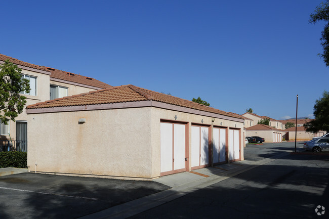 Building Photo - Palos Verdes Townhomes