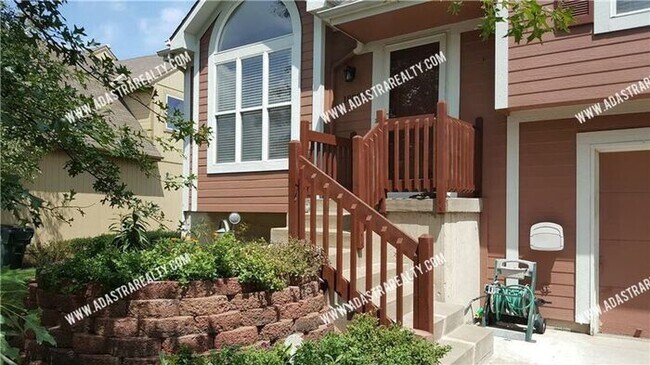 Foto del edificio - Gorgeous Olathe Home in South Hampton Subdivision-Available in SEPTEMBER!!