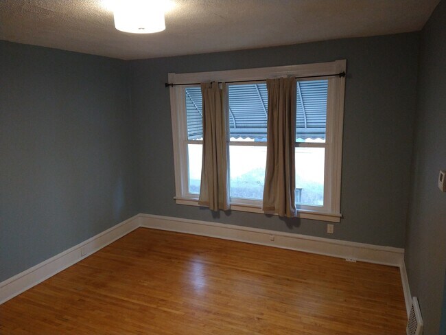 Dining Room - 1519 Jefferson St NE