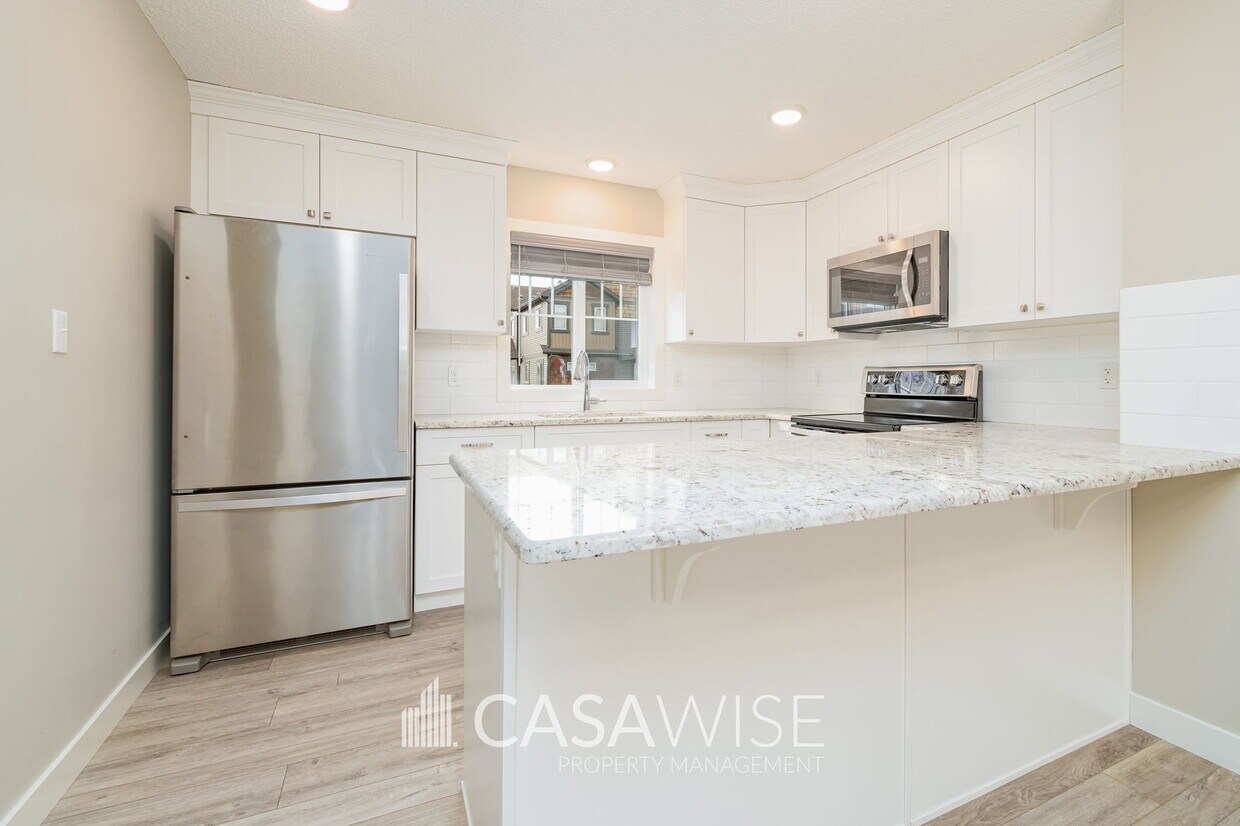 Photo principale - 1005-1005 Graydon Hill Blvd SW