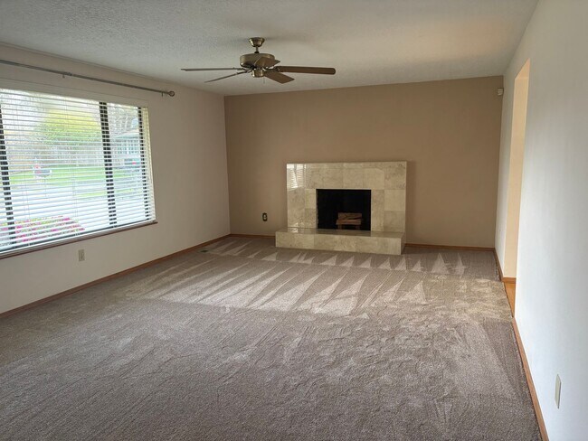 Foto del edificio - 3 Bed 3 Bath House