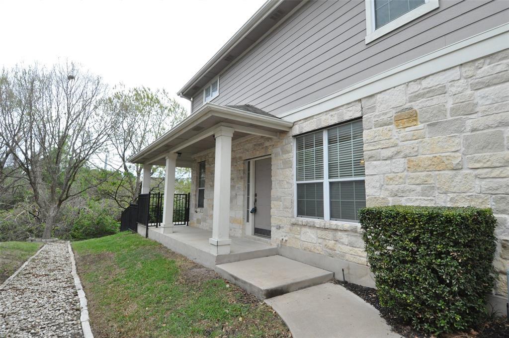 Foto principal - 1900 Scofield Ridge Pkwy