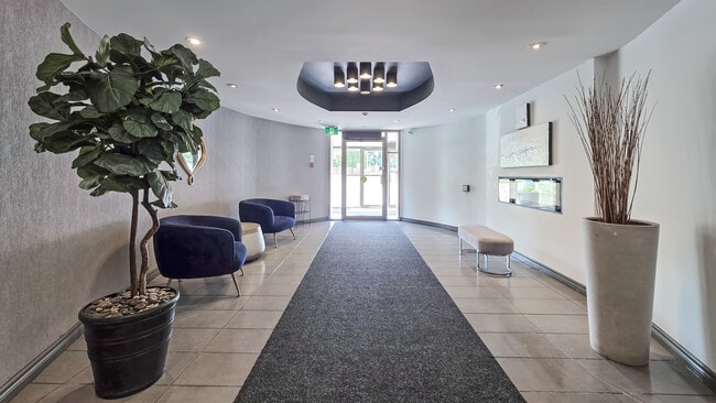 Building Photo - Empress Gates Apartments
