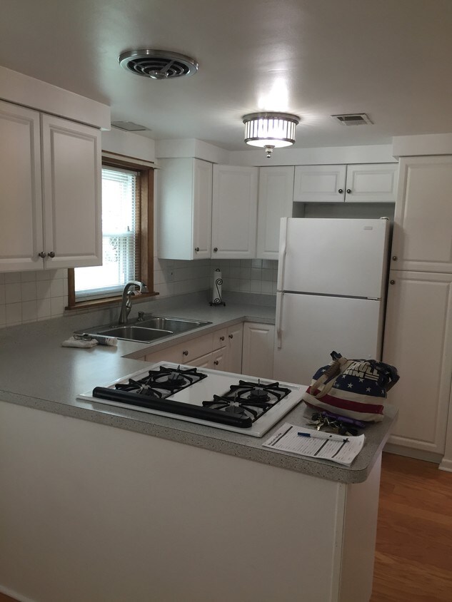 Foto principal - 2232 N Harlem Ave