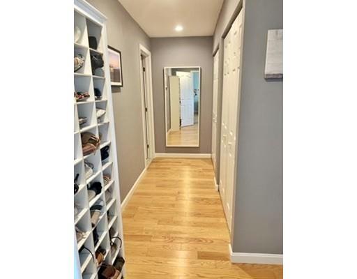 Building Photo - 50 Boatswains Way