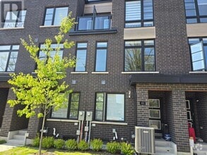 Building Photo - 40 Akil Thomas Gdns