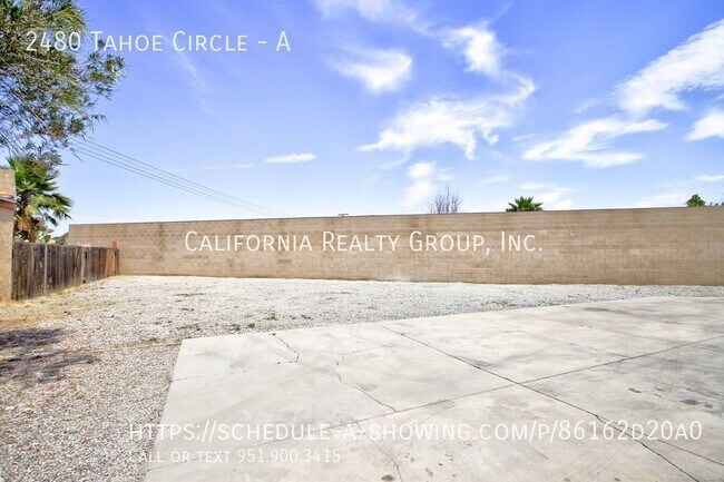 Foto del edificio - 2480 Tahoe Cir