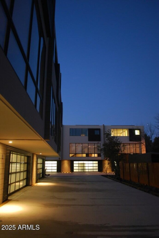 Foto del edificio - 4507 N 12th St