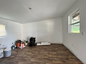 Building Photo - 5104 39th St E