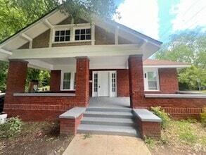 Building Photo - 116 N 13th St