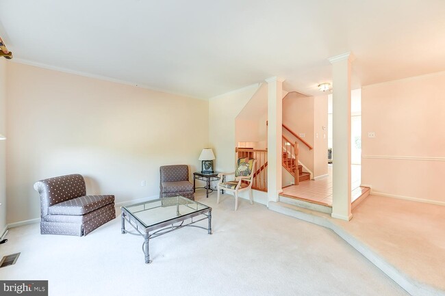 Building Photo - 6339 Dunman Way