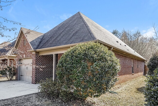 Building Photo - 4225 Willow Brook Cir