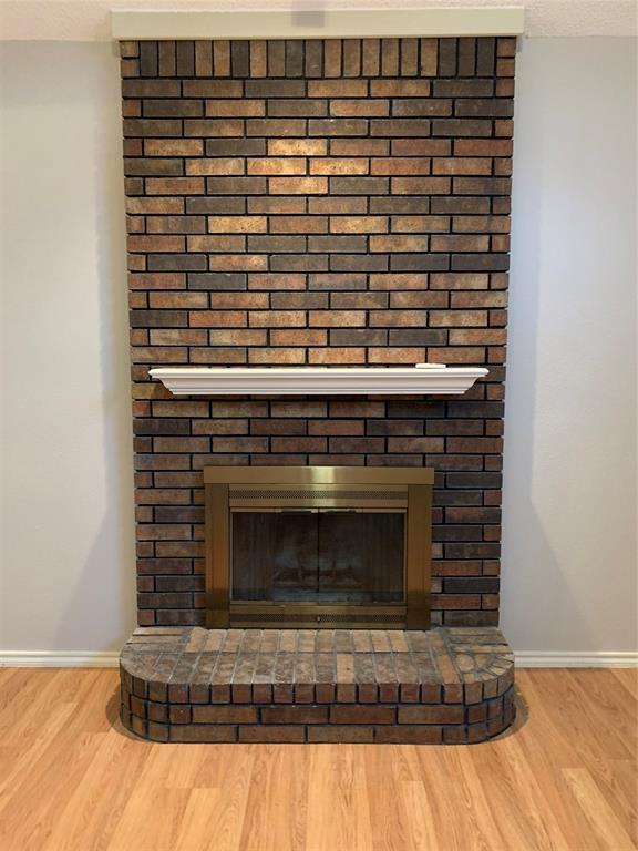 Building Photo - 2028 Greenview Dr