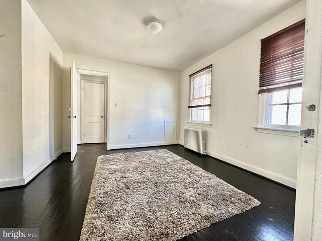 Foto del edificio - 1300 N Hudson St