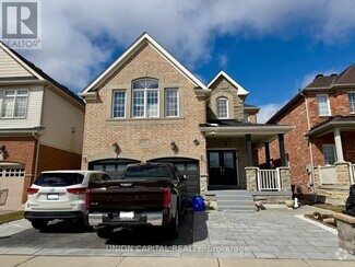 Building Photo - 689 McCue Drive