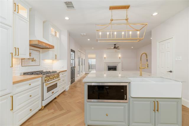 Foto principal - 2705 Jackson Dr