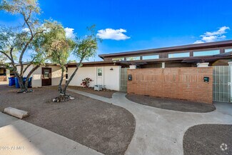 Building Photo - 507 W Pebble Beach Dr
