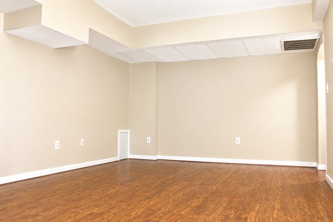 Sala de estar - 1817 N Rhodes St