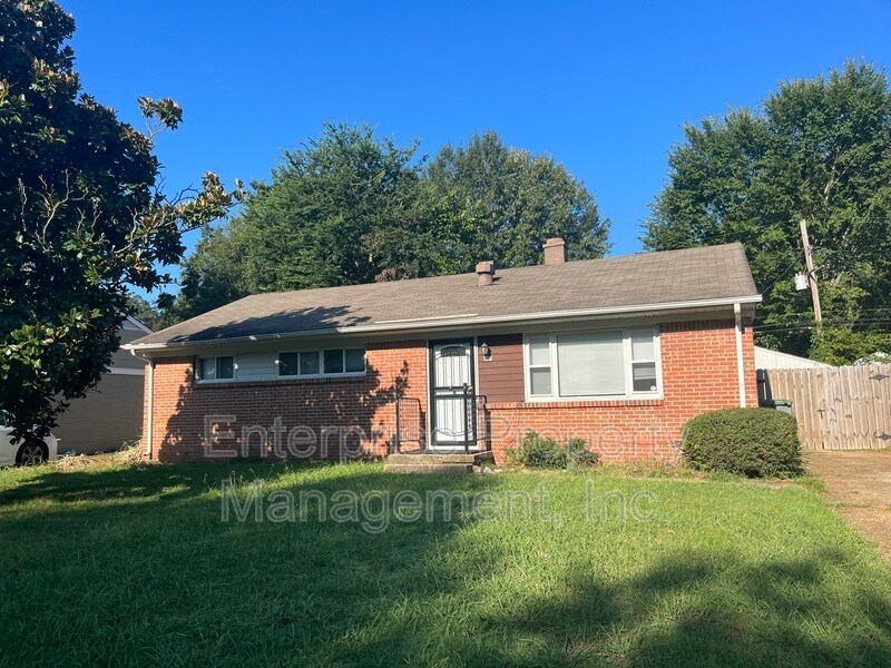 Primary Photo - 447 McDermitt Rd
