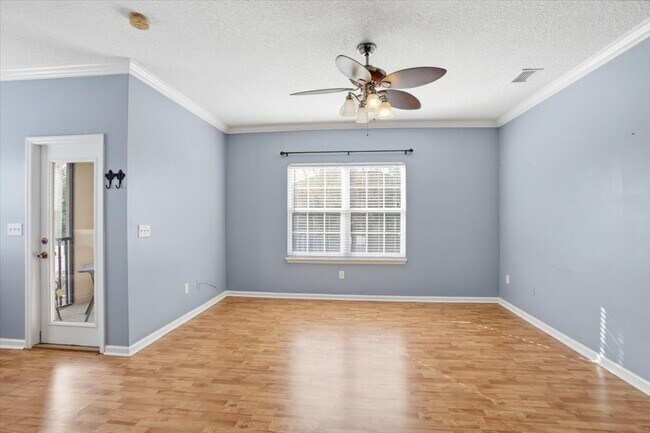 Foto del edificio - 2 Bed 2 Bath, attached Garage, in Gated Community off Kernan and Atlantic