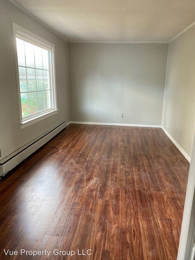 Building Photo - 2 br, 1 bath House - 110 South 11th Avenue