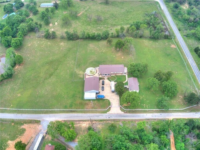 Building Photo - 5324 S Indian Meridian Rd