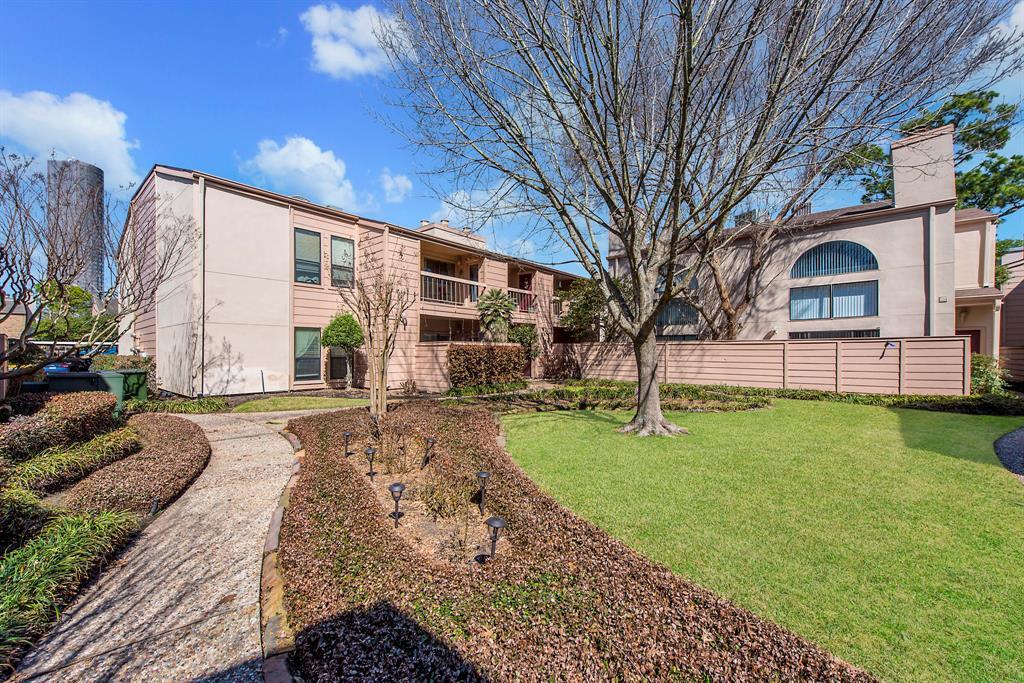 2125 Augusta Dr Unit 16, Houston, TX 77057 Condo for Rent in Houston, TX