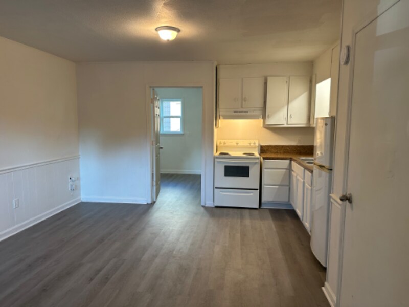 1923 Norwood St SW Unit 302, Lenoir, NC 28645 Apartment for Rent in