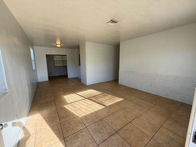 Photo - 9745 NW 20th Ave House